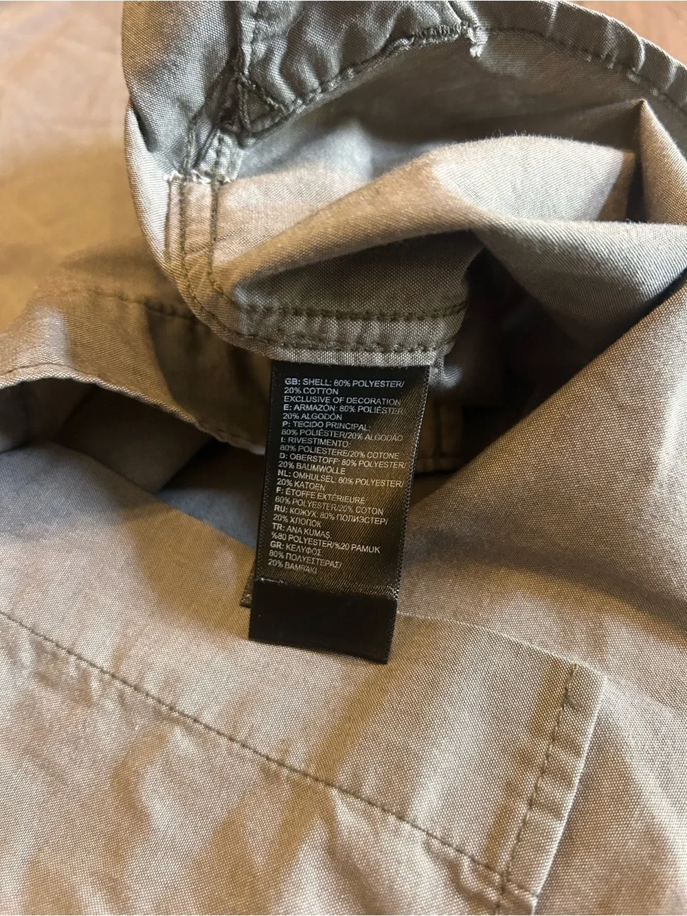 Men's Long-Sleeve Button-Down Shirt - Large